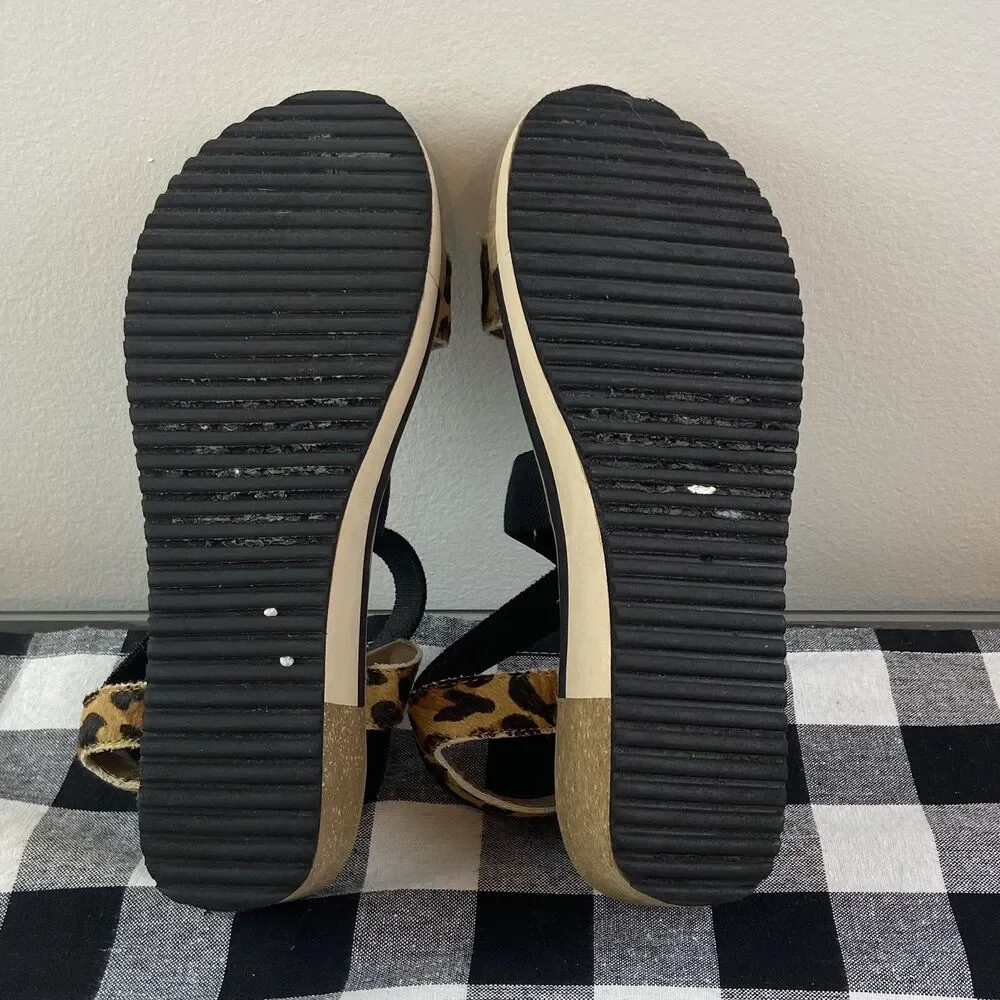 Yellow Box Women’s Janalee Criss Cross Animal Print  Wedge Sandal Size 8 - Picture 4 of 5